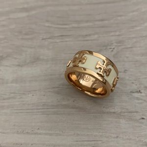 Tory Burch logo ring size 5